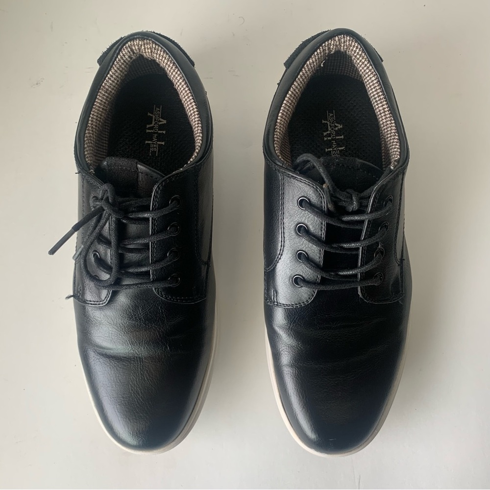 Ashford Hayes Black Shoes